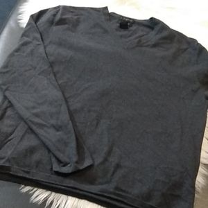 J. Ferrar gray v neck pima cotton sweater